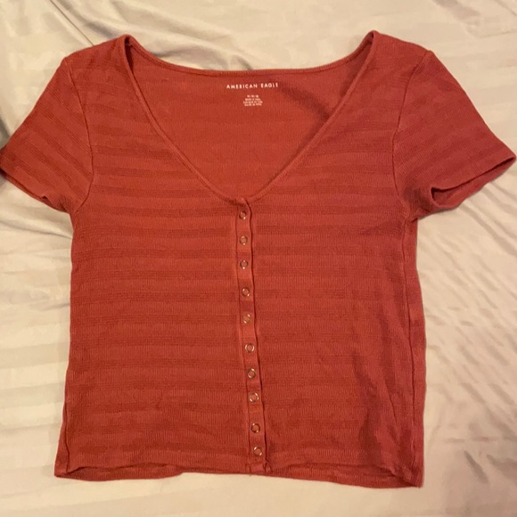 American Eagle Outfitters Tops - American Eagle cropped shirt